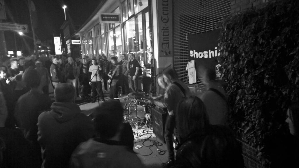 Shoshin (outside Markthalle, Hamburg, 12.05.2016 (c) gehkacken.de 2016)