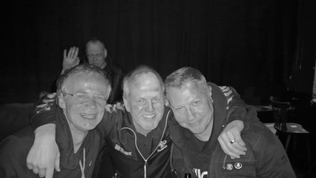 ... more (almost) happy people! ( (c) gehkacken.de)