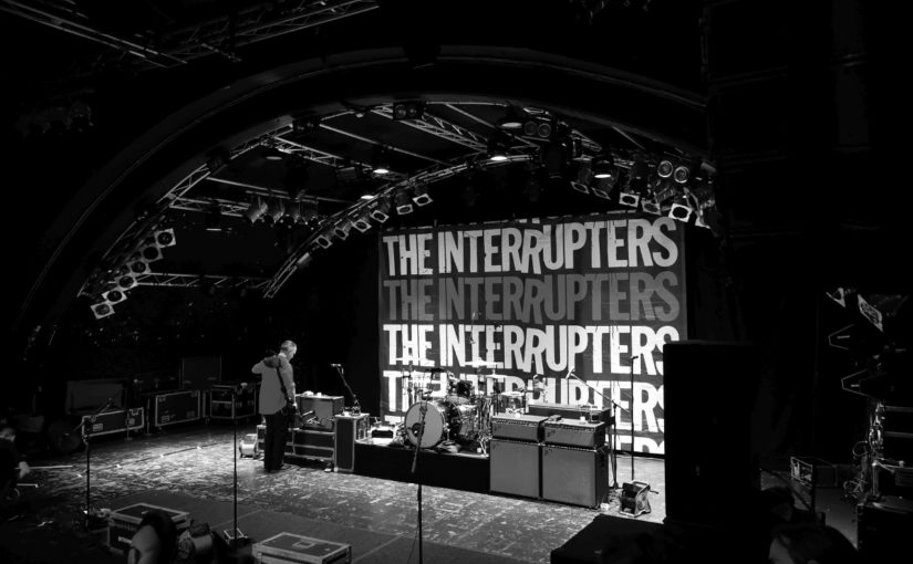 … a professional rock show despite good music may not make you happy!
