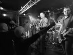 The Bois - 5 (Monkeys Music Club, Hamburg, 30.09.2022).jpg